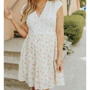 Adorable floral lace dress